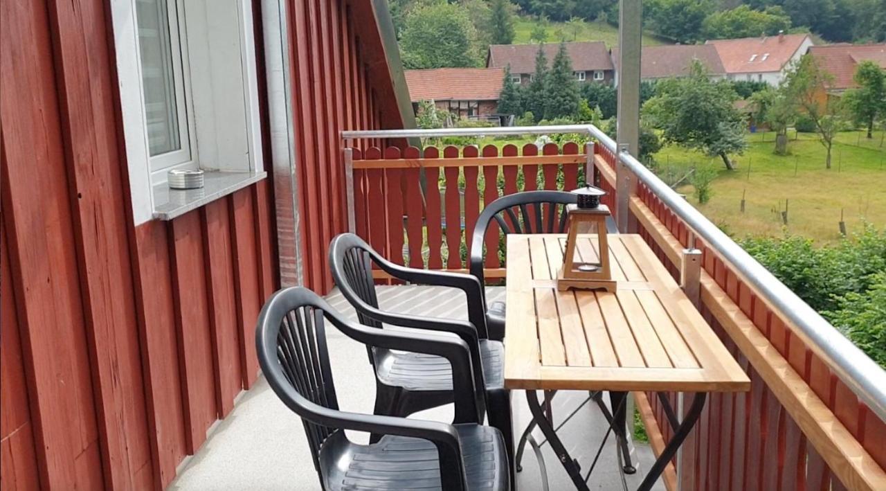 Fewo Mit Balkon Direkt Am Wald Und Wanderweg Ruhe Pur 2 Og バート・ザクサ エクステリア 写真